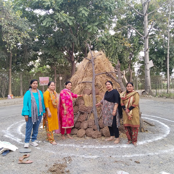 Volunteer Activity - Our dedicated HEALTH & HYGIENE working on the ground to bring smiles.